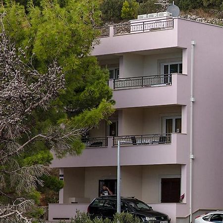 ברלה Apartmani Vice מראה חיצוני תמונה