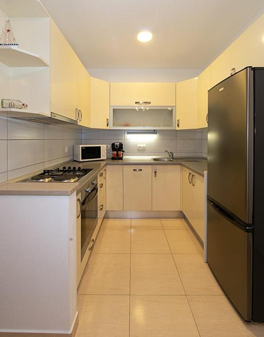 ברלה Apartmani Vice מראה חיצוני תמונה