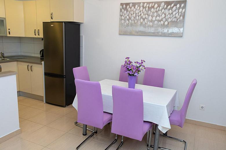 ברלה Apartmani Vice מראה חיצוני תמונה