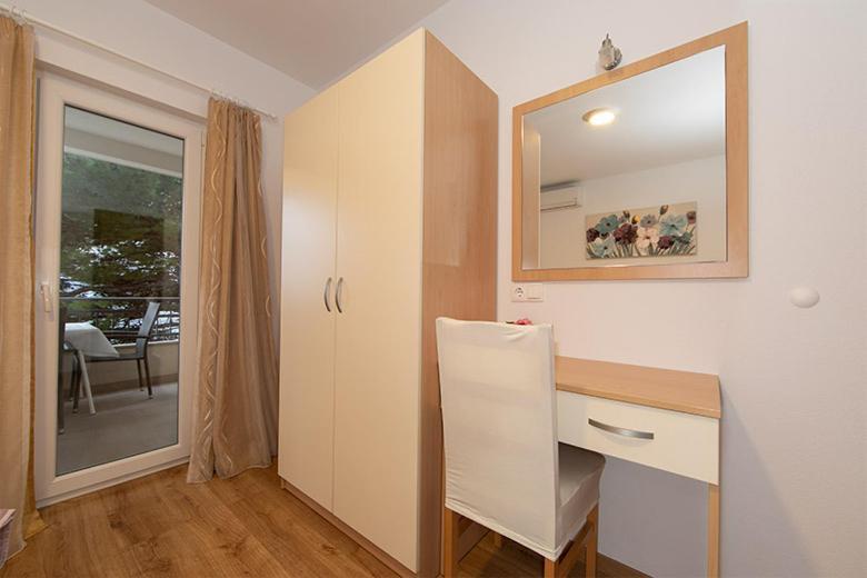 ברלה Apartmani Vice מראה חיצוני תמונה