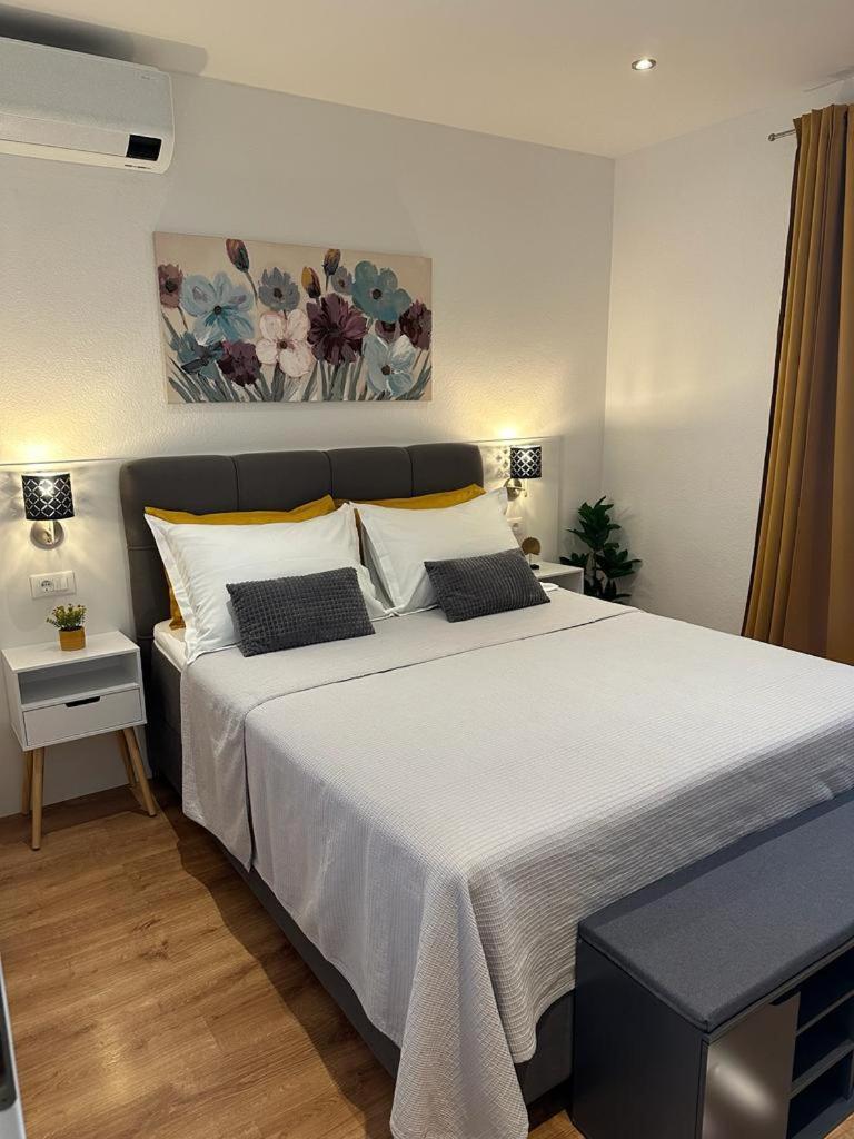 ברלה Apartmani Vice מראה חיצוני תמונה
