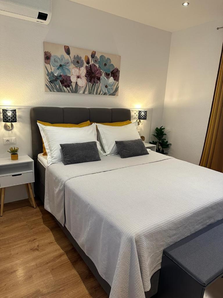 ברלה Apartmani Vice מראה חיצוני תמונה